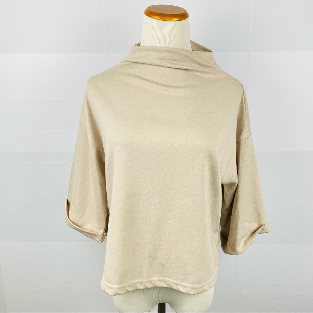 Trendy Mockneck Dolman Sleeves Gray Beige Top - Picture 6 of 10